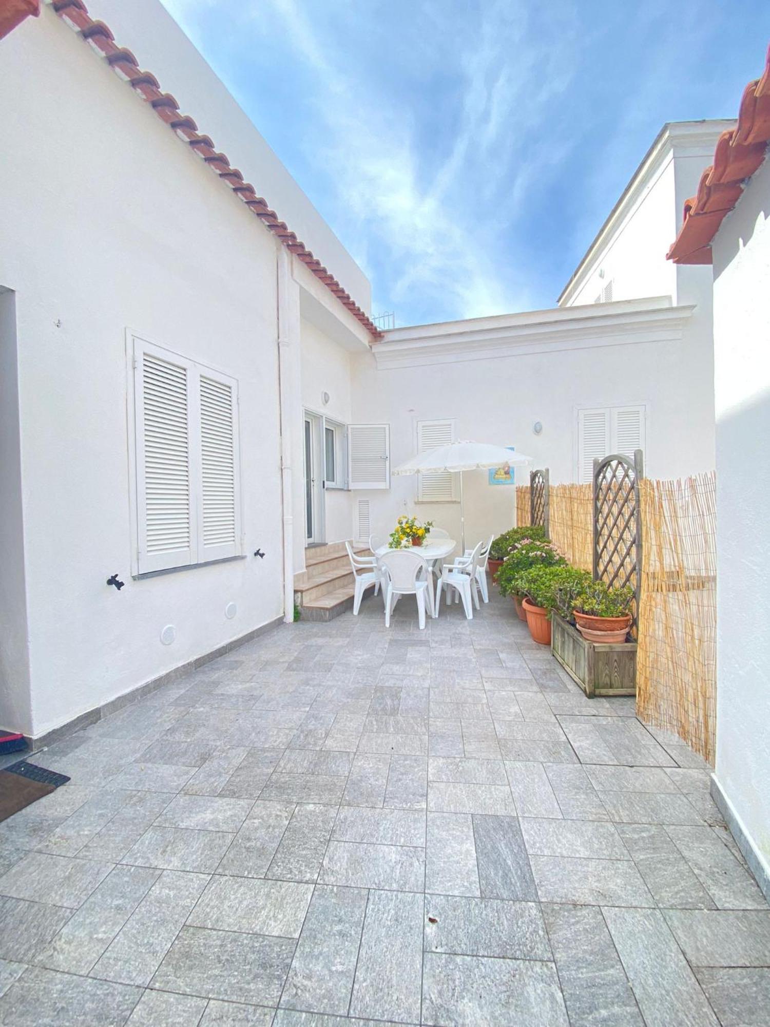 Euploia Ischia